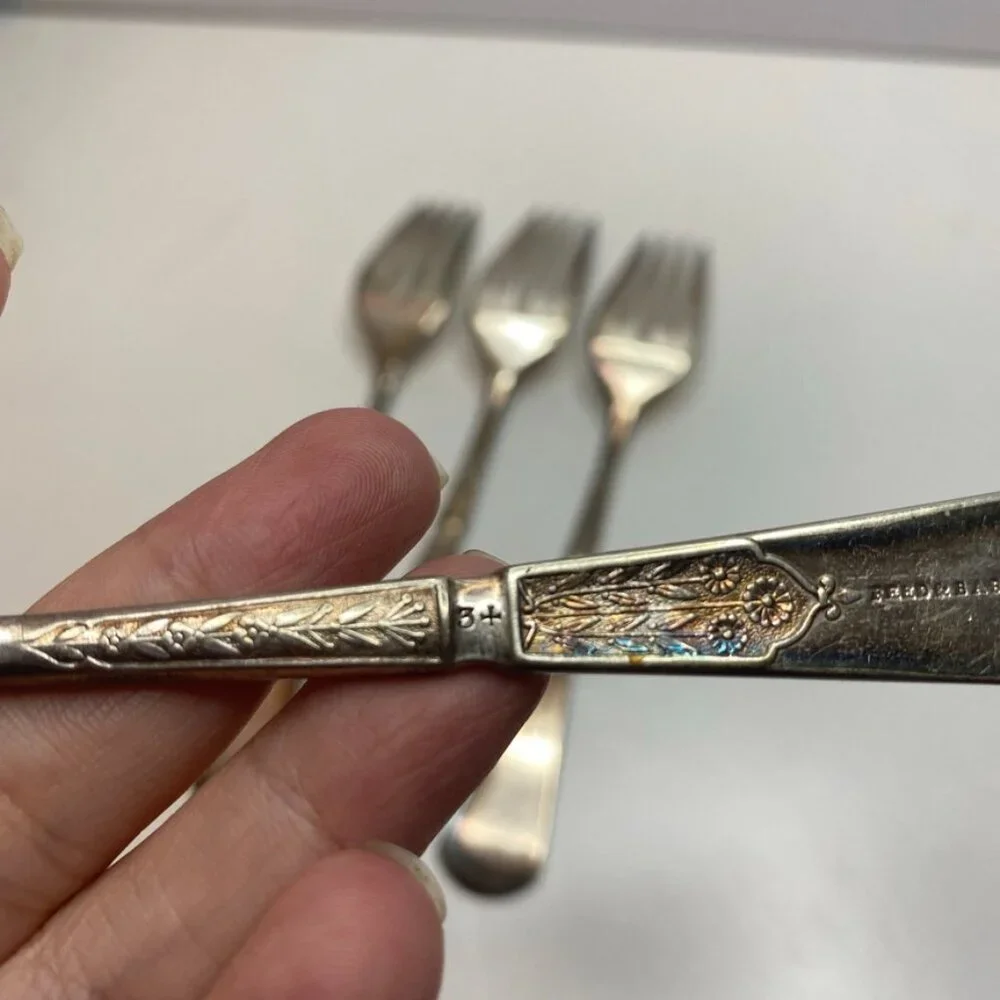 SET OF 4 ANTIQUE REED & BARTON 